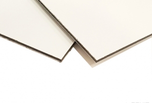 Kompozitný panel Zenit BOND   (hrúbka: 2 mm, hrúbka plechu: 0,21 mm, farba: biela / biela, kód farby: mat 9016 / mat 9016, šírka: 1500 mm, dĺžka: 3050 mm)  