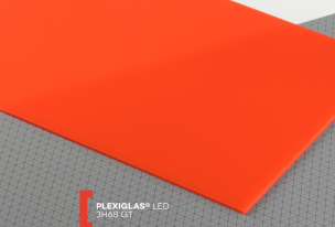 Plexisklo Plexiglas LED (nasvietenie plochou)   (hrúbka: 3 mm, farba: červená, kód farby: 3H68, šírka: 2030 mm, dĺžka: 3050 mm, výrobná technológia: Liate)  