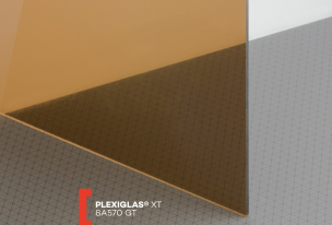 Extrudované plexisklo XT farebné   (hrúbka: 3 mm, farba: hnedá, kód farby: 8A570, šírka: 2050 mm, dĺžka: 3050 mm)  