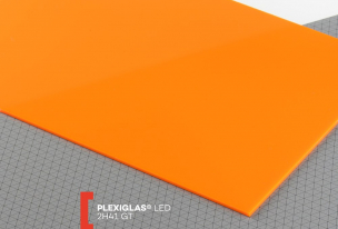 Plexisklo Plexiglas LED (nasvietenie plochou)   (hrúbka: 3 mm, farba: oranžová, kód farby: 2H41, šírka: 2030 mm, dĺžka: 3050 mm, výrobná technológia: Liate)  